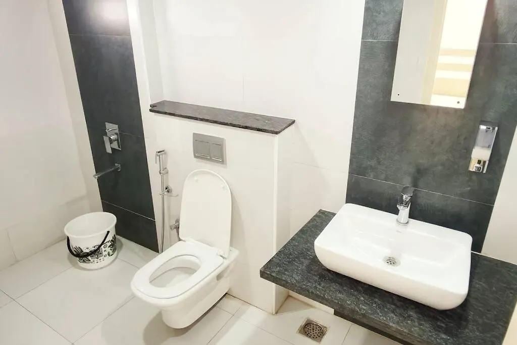2 Bedroom River View Apartment In Aluva, Near Cochin Airport Alwaye 0*,
