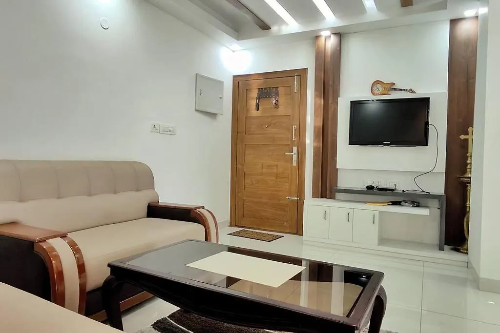 2 Bedroom River View Apartment In Aluva, Near Cochin Airport Alwaye الهند